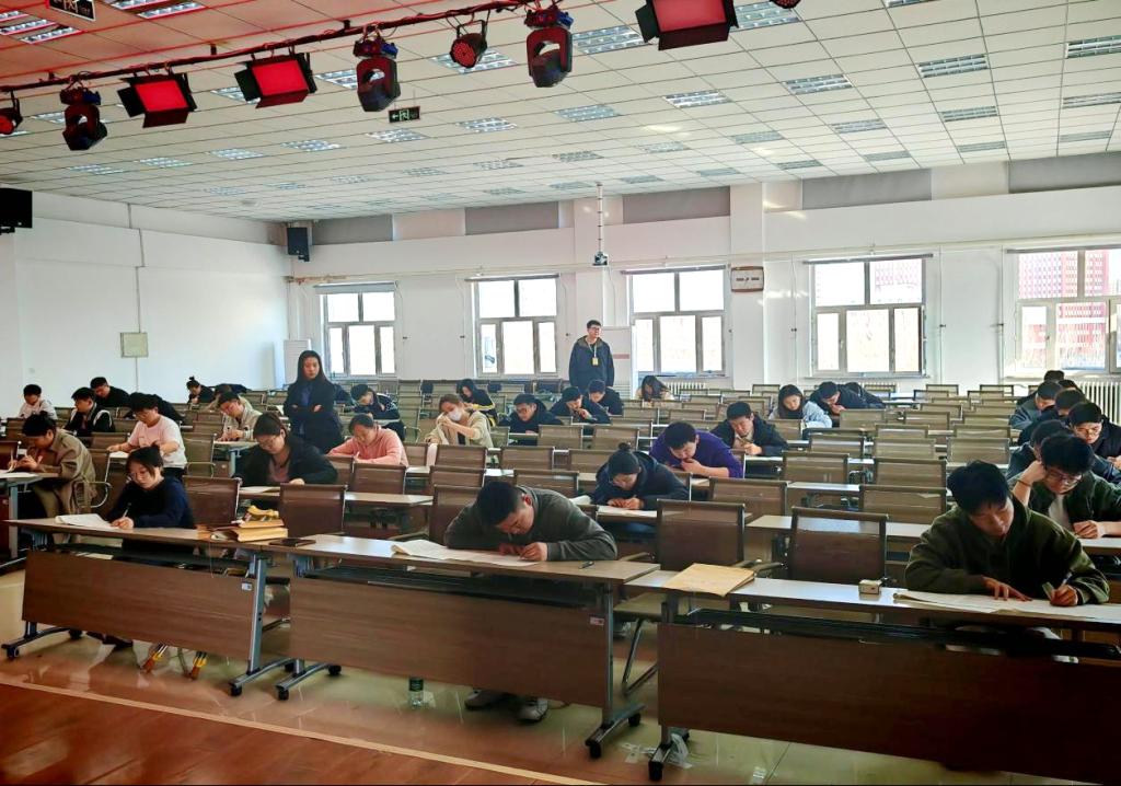 日韩一区二区A片免费观看