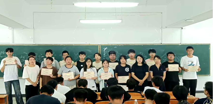 日韩一区二区A片免费观看